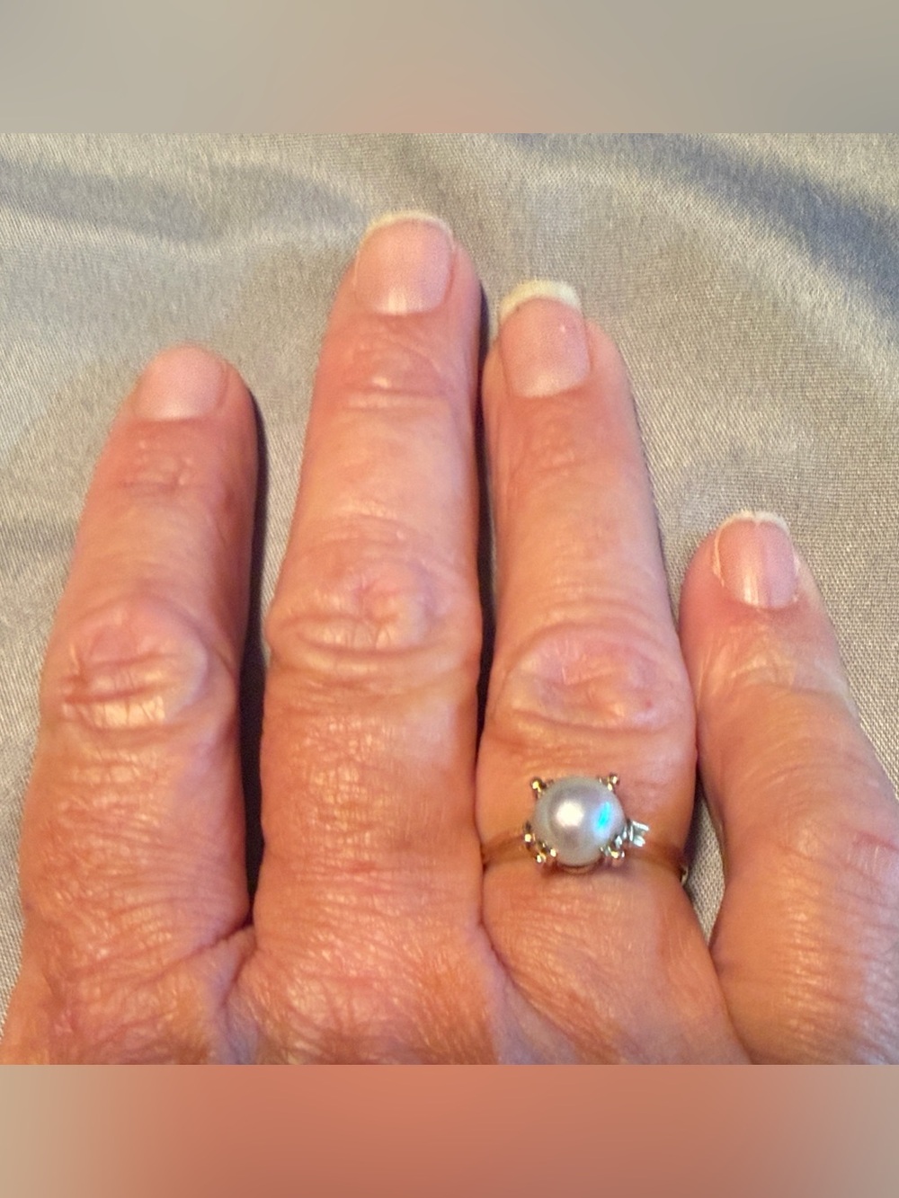 Vintage 1940s Cultured Pearl Ring 14K Yellow Gold Solitaire Setting Orga… - Picture 12 of 12